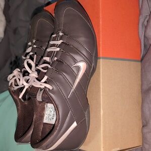 Women's Nike Air Mix Down 8.5 Brown and Pink